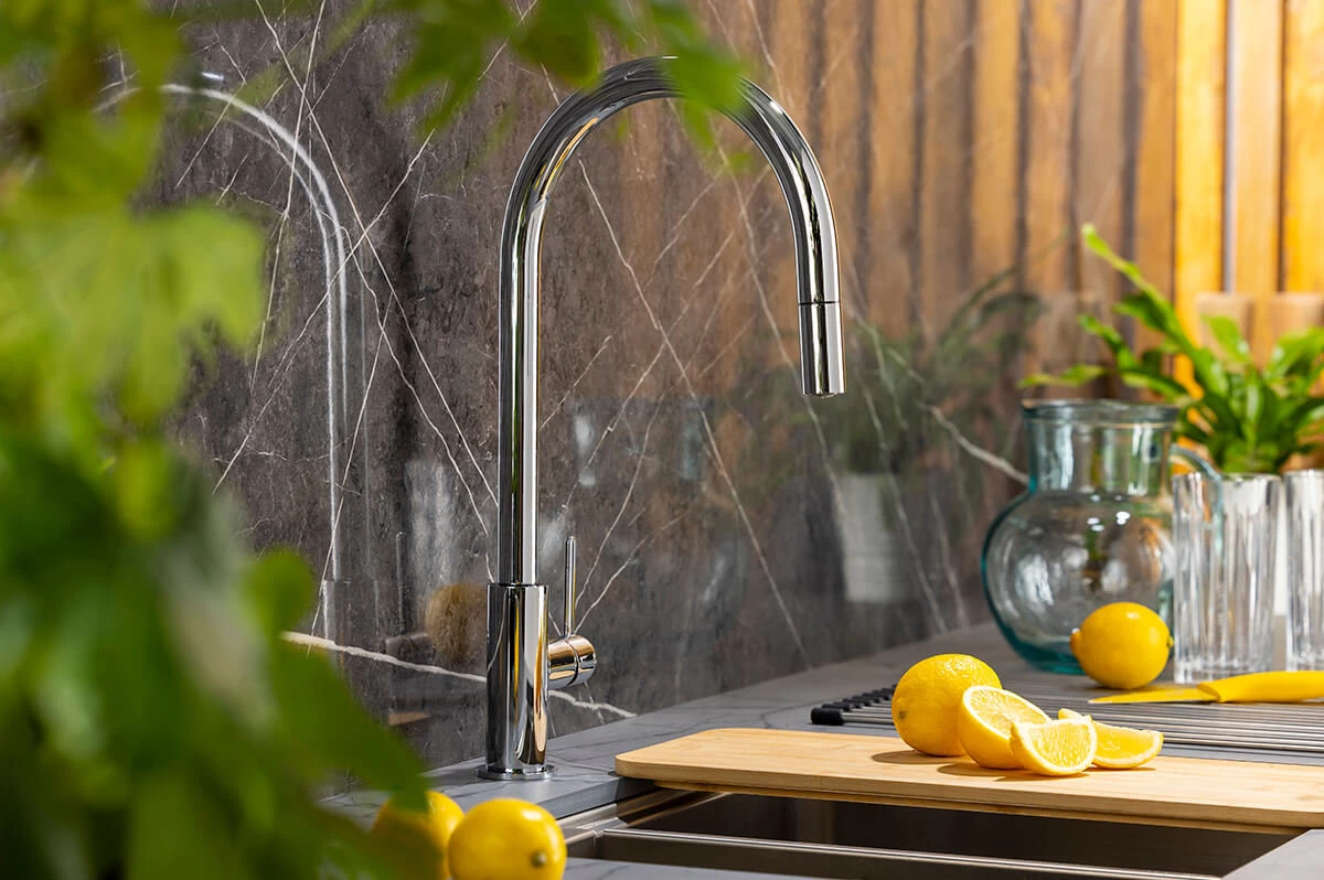 Turner Hastings - Naples Pull-Out Spray Sink Mixer 7 Turner Hastings - Naples Pull-Out Spray Sink Mixer - Image 5