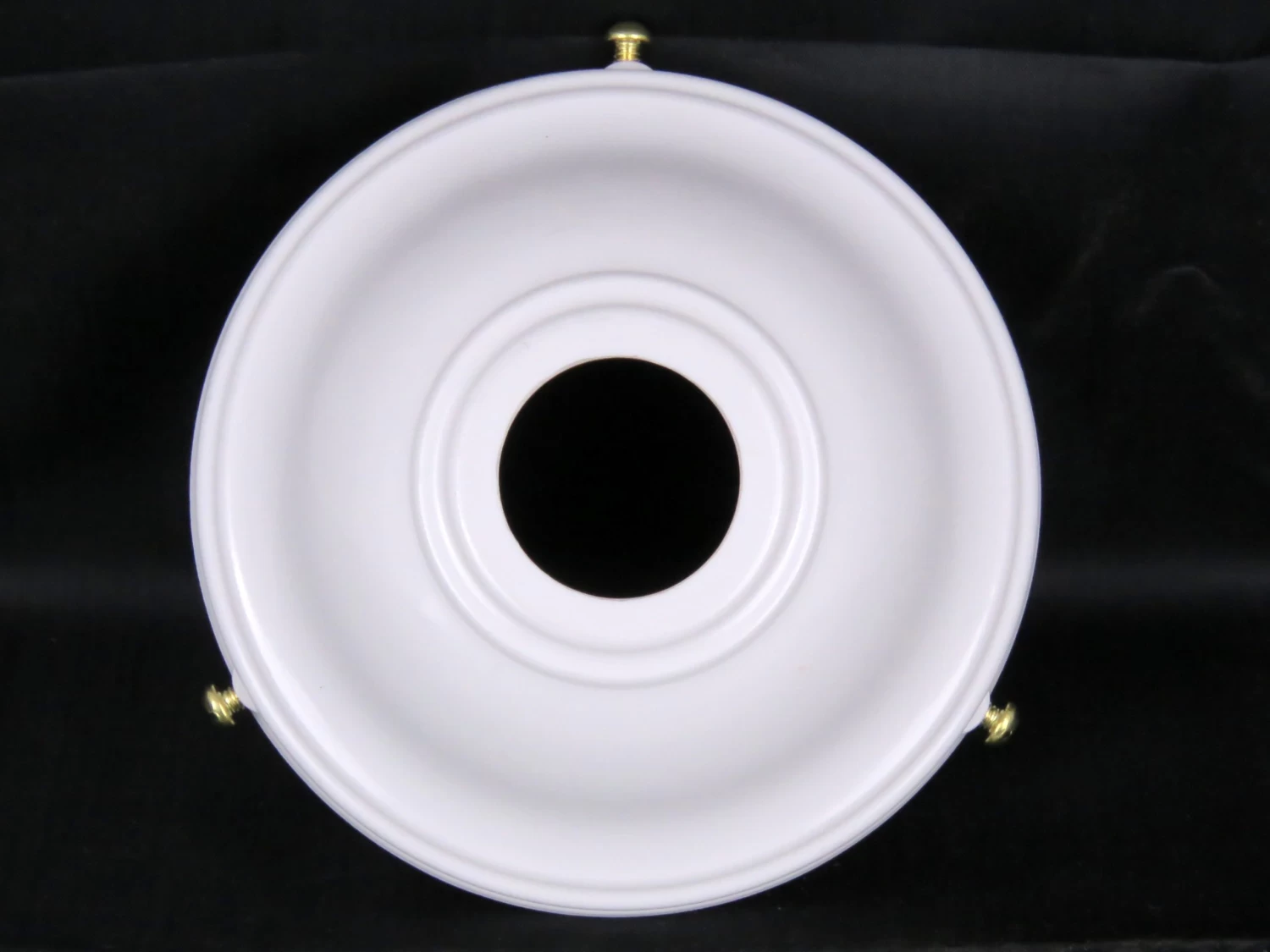 Classic Electric - Bakelite Accessories - 5 1/4" Gallery 4 Classic Electric - Bakelite Accessories - 5 1/4" Gallery - Image 2