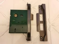 Jacksons JM560R - Rebated High Security 5 Lever Lock B60mm