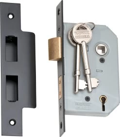 TradCo - External Use Mortice Lock - 5 Lever B46mm -Home Hardware 2b3f33 9cb022fd41604e36b9ffe4fdb9ef7ed7mv2