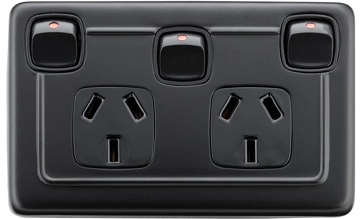 TradCo - Double Powerpoint Socket With Switch H72xW115mm 9 TradCo - Double Powerpoint Socket With Switch H72xW115mm - Image 7