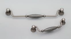 Kethy - Hampton - Ashford 'D' Drop Bale Pull Handle 128, 224mm