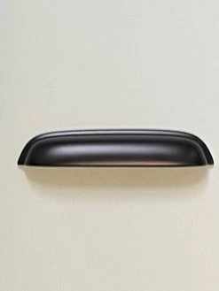 Marina Isles - Hamptons - Shaker Long Cup Pull - L138mm -Home Hardware 2b3f33 f19172e458b641bea90a46d6d2edb66fmv2