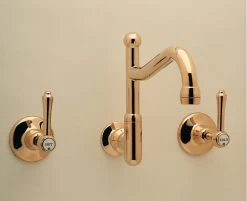 CB Ideal - Olde Adelaide - Wall Set With Swivel Outlet