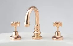 CB Ideal - Heritage - Basin Set With Swivel Gooseneck Spout -Home Hardware 2b3f33 f3cce122579b4e89be042e8502ed8495mv2